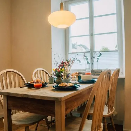 Gut Foersterlay - Exklusive Boutique Im Historischen Winzerhaus Direkt An Der Mosel *