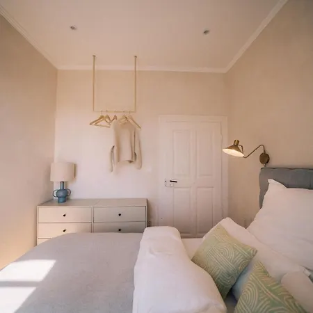 아파트 Gut Foersterlay - Exklusive Boutique Im Historischen Winzerhaus Direkt An Der Mosel