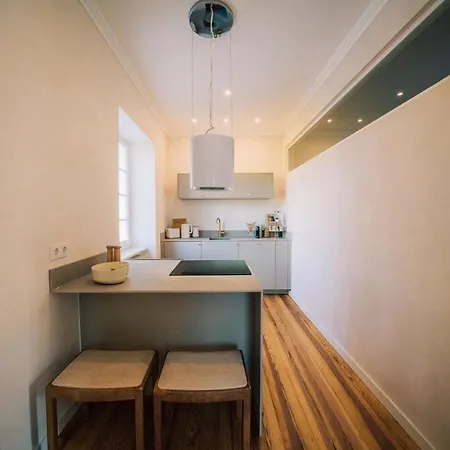 Gut Foersterlay - Exklusive Boutique Im Historischen Winzerhaus Direkt An Der Mosel Daire Lösnich