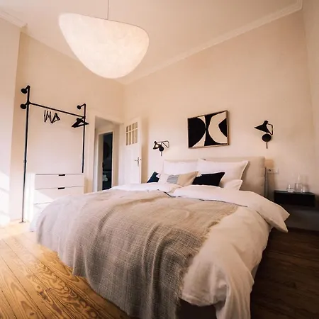 Gut Foersterlay - Exklusive Boutique Im Historischen Winzerhaus Direkt An Der Mosel 아파트 Lösnich