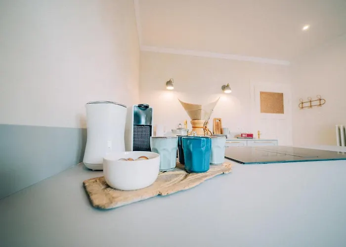 Gut Foersterlay - Exklusive Boutique Im Historischen Winzerhaus Direkt An Der Mosel * Lösnich