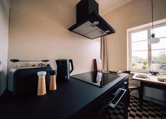 Apartment Gut Försterlay - Exklusive Boutique Im Historischen Winzerhaus Direkt An Der Mosel *