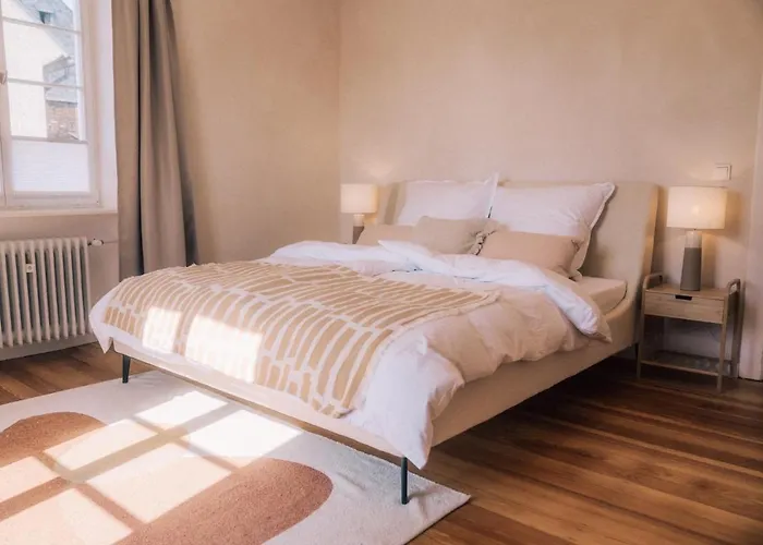 Gut Foersterlay - Exklusive Boutique Im Historischen Winzerhaus Direkt An Der Mosel Lösnich