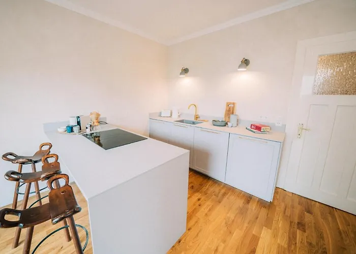 Gut Foersterlay - Exklusive Boutique Im Historischen Winzerhaus Direkt An Der Mosel *