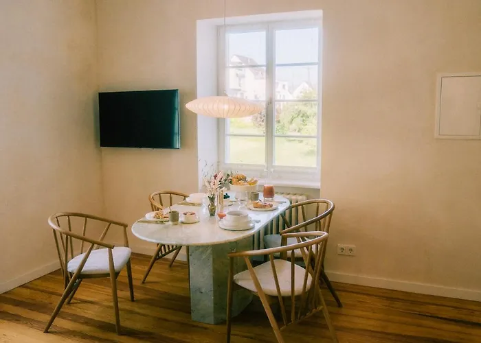 Gut Foersterlay - Exklusive Boutique Im Historischen Winzerhaus Direkt An Der Mosel Apartamento *