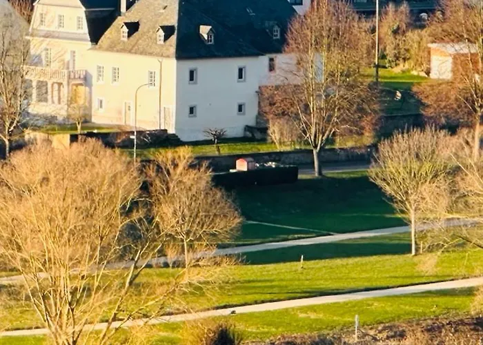 Apartamento Gut Foersterlay - Exklusive Boutique Im Historischen Winzerhaus Direkt An Der Mosel
